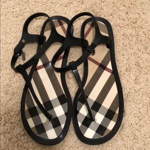 Burberry Jelly Thong sandal